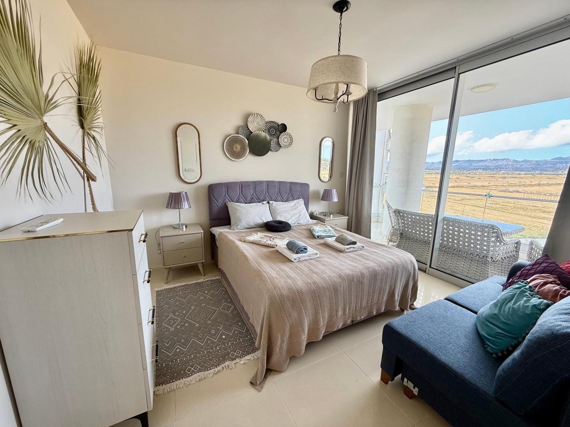 Sea View Suites By The Coast Famagusta  Bagian luar foto