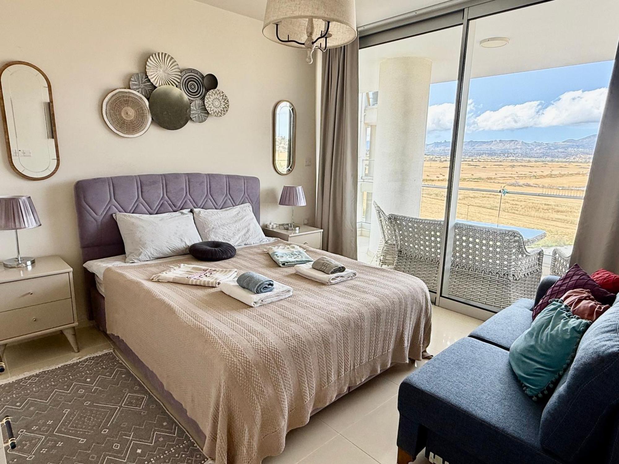 Sea View Suites By The Coast Famagusta  Ruang foto
